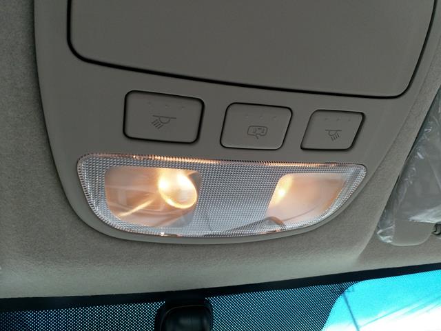 Đèn trần cabin xe tải H150